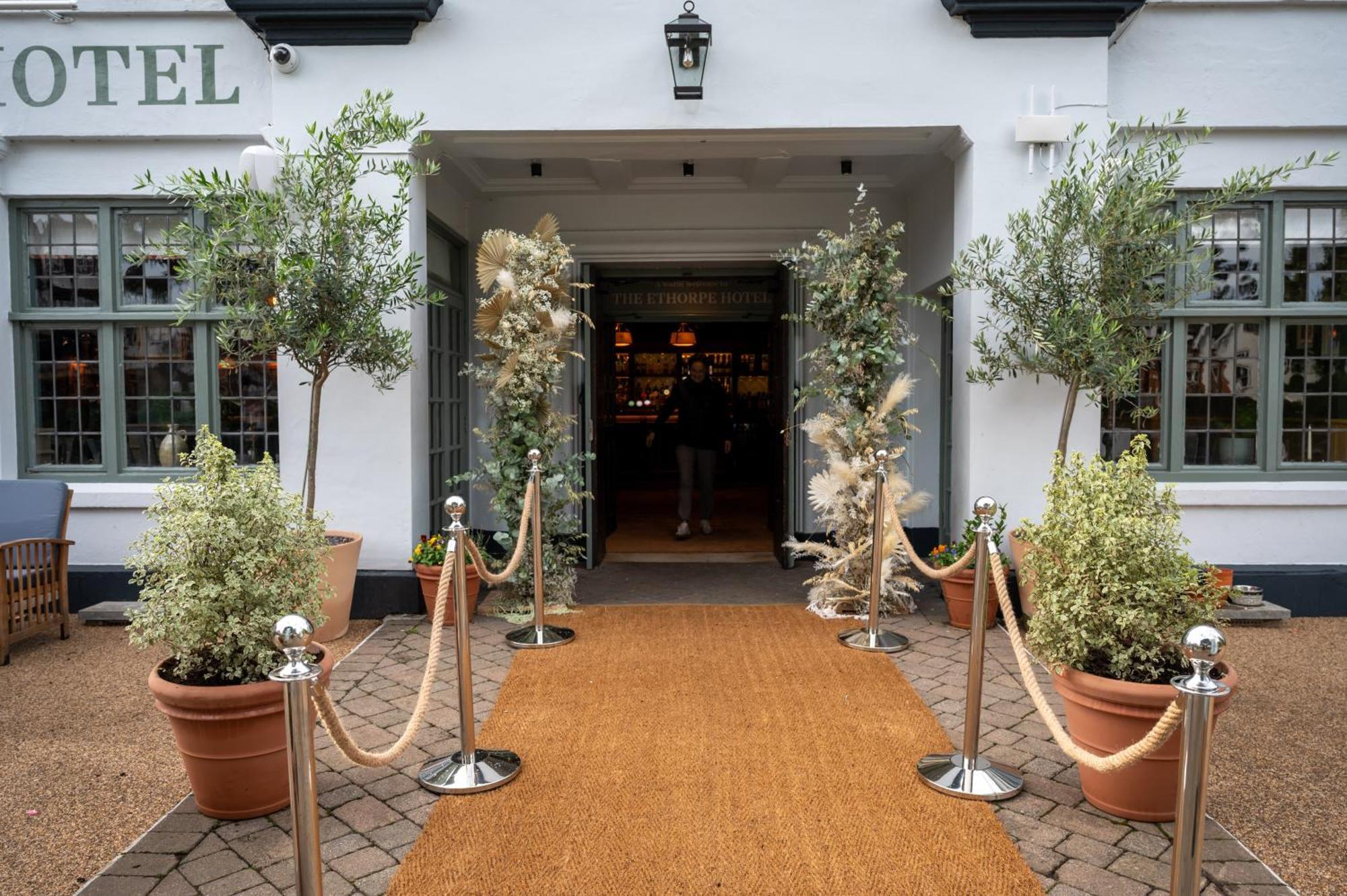 Ethorpe Hotel By Chef & Brewer Collection جيراردس كروس المظهر الخارجي الصورة